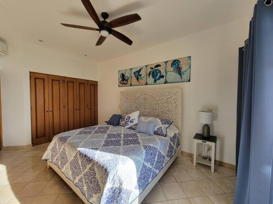 Oceanfront Penthouse, 2 Masters, 2 Baths, Kitchen! Apartment Cabo San Lucas Exterior photo